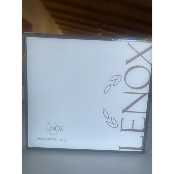 Lenox Irish Calf Figurine Porcelain Handcrafted & Gold Accented New in Box COA - Picture 3 of 6